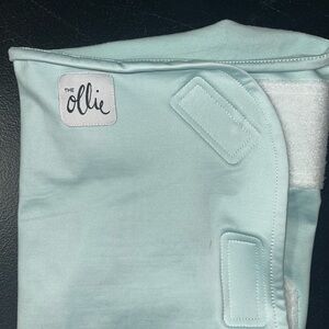 The Ollie swaddle in sky
